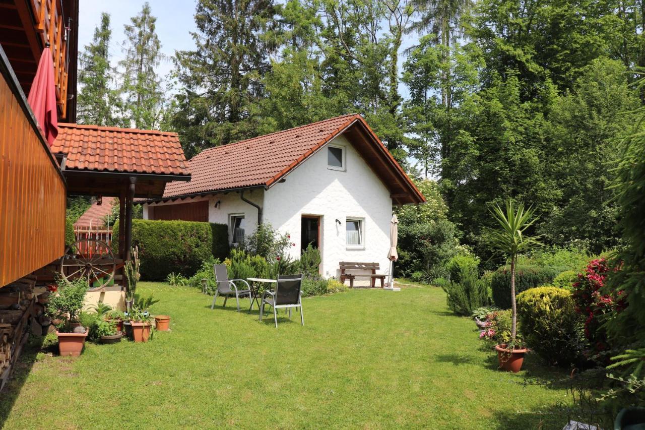 Apartment #5 Mit Balkon - Zentrale Dennoch Ruhige Lage Mit Terrasse - Stadtbus Vor Der Tuer! *