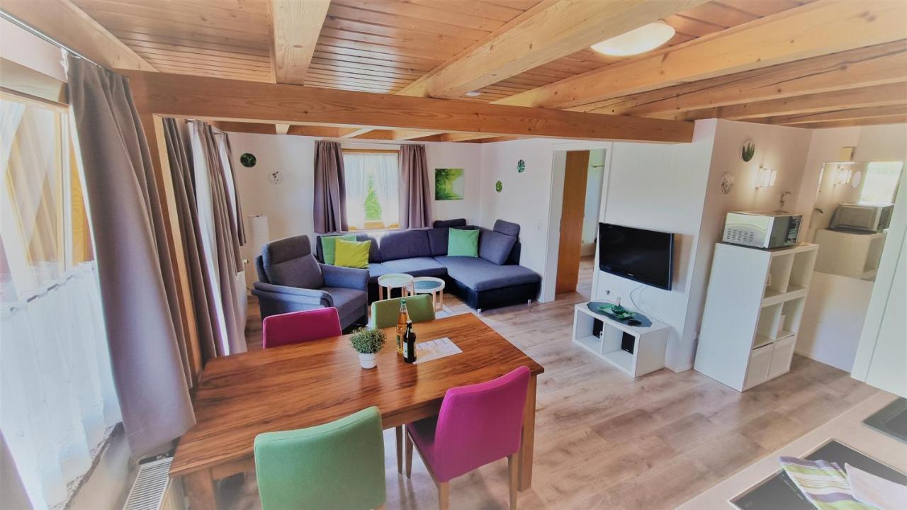 Apartment #5 Mit Balkon - Zentrale Dennoch Ruhige Lage Mit Terrasse - Stadtbus Vor Der Tuer!